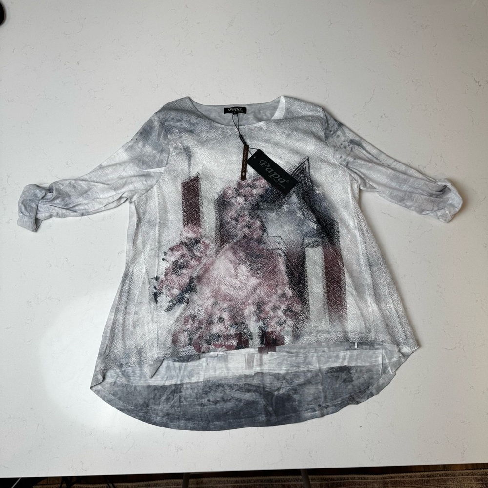 Papa Vancouver Artistic Gray and Pink Long Sleeve Top